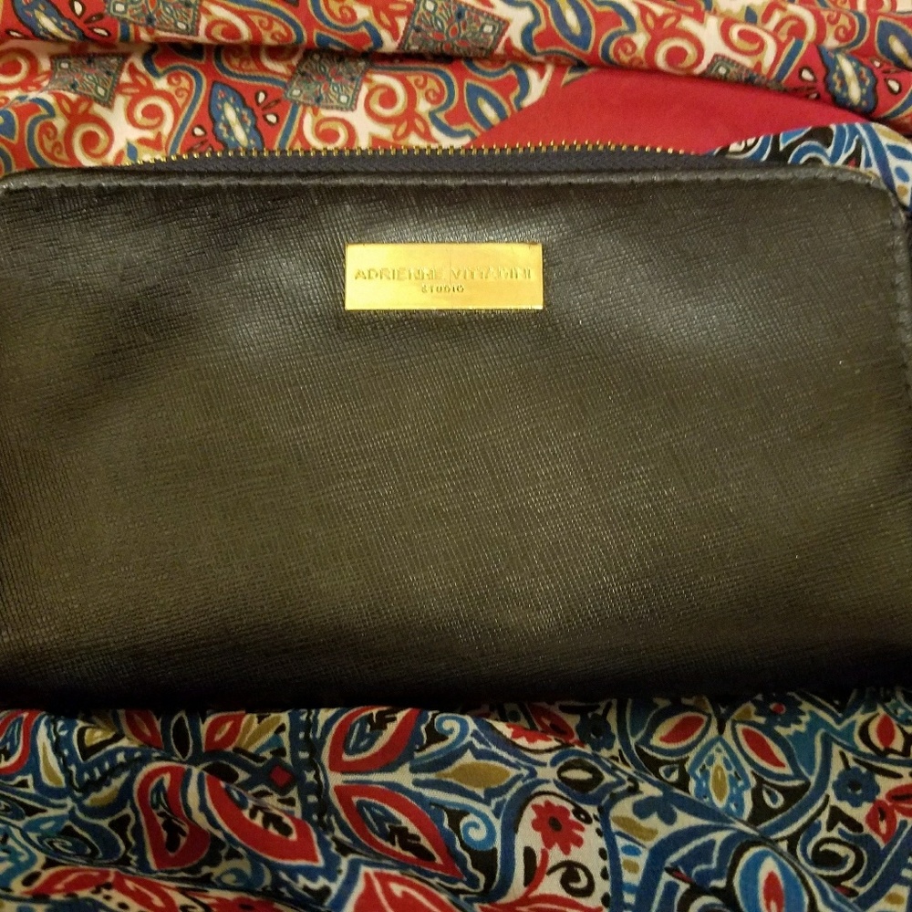 Navy blue wallet. Adrienne
